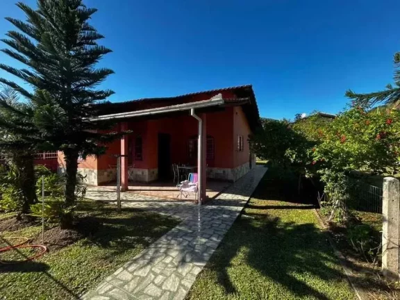 Imagem Terreno com 566,50 m² e casa no Centro de Porto Belo
