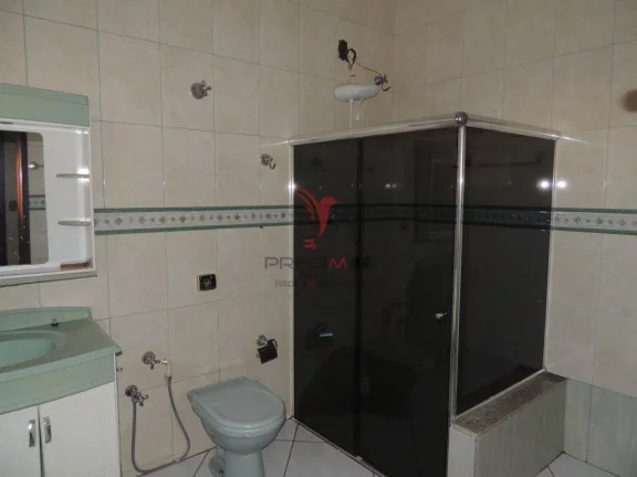 Imagem ...lt;br...gt;Casa assobradada com 3 quartos sendo 1 su...iacute;te, Lavabo, Sala 2 ambientes, Cozin...