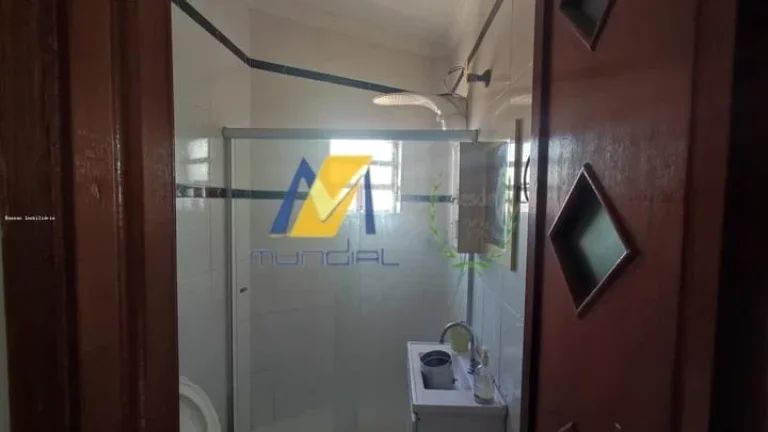 Imagem Sobrado à Venda com 160m², 3 suítes e 2 vagas!!!