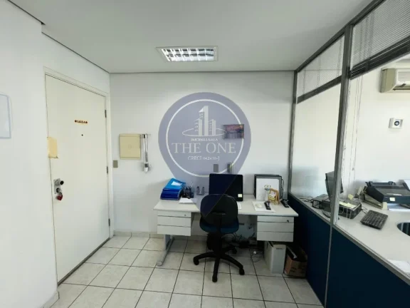 Imagem Conjunto Comercial à Venda na Vila Clementino, São Paulo-SP: 2 Banheiros, 1 Vaga e 42m² de Área!