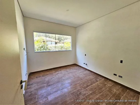 Imagem Casa à Venda com 3 quartos, 198 m² por R$ 1.900.000