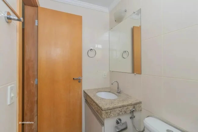 Imagem Este espaçoso apartamento de 153 metros quadrados é uma excelente escolha para quem busca conforto...