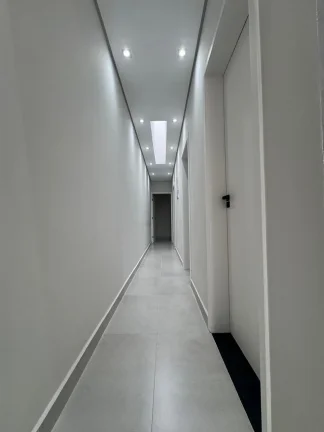 Imagem Casa em Condomínio à Venda em Sorocaba-SP, Jardim Novo Horizonte: 3 Quartos, 1 Suíte, 2 Salas, 3 Banheiros, 2 Vagas, 100m²!