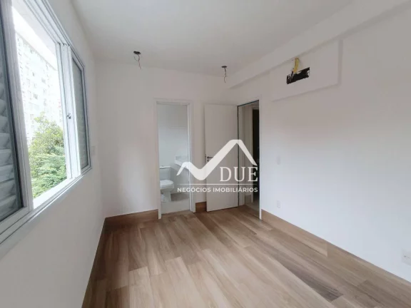 Imagem Sobrado com 3 dormitórios à venda, 162 m² por R$ 1.000.000,00 - Gonzaga - Santos/SP