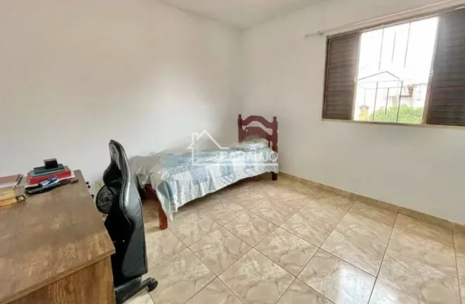 Imagem Casa à venda em Jardim Abaeté com 171m² 2 quartos, 2 vagas