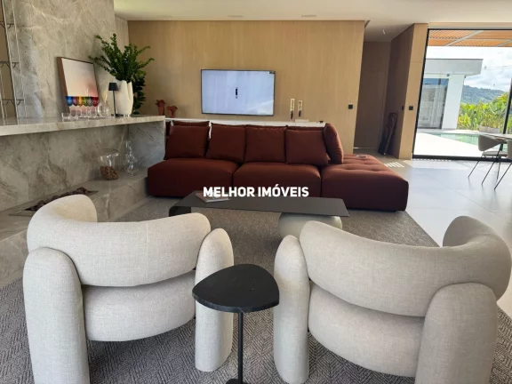 Imagem Casa alto padrão mobiliada finamente decorada com 5 suítes 6 vagas balneário Camboriú.