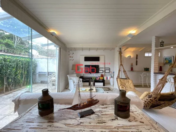 Imagem Casa com 3 dormitórios à venda, 130 m² por R$ 1.800.000,00 - Geribá - Armação dos Búzios/RJ