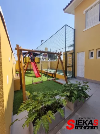 Imagem Encantadora casa em condomínio à venda em São Paulo-SP, Vila Carrão! 2 quartos, 1 sala, 1 vaga de garagem, 72m² de área.