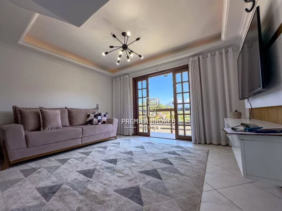 Imagem Casa à venda, 200 m² por R$ 390.000,00 - Bom Retiro - Teresópolis/RJ