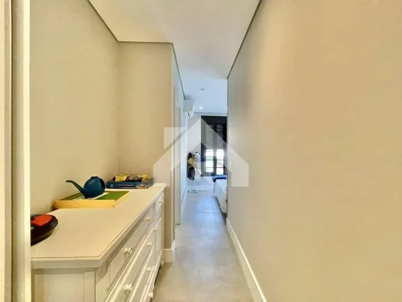 Imagem Casa de Condomínio em Granja Viana - Carapicuíba