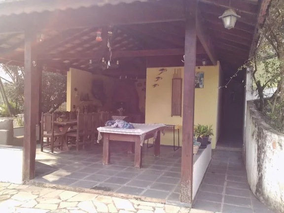 Imagem Bela Chácara Financiamento Bancário em Condomínio Fechado