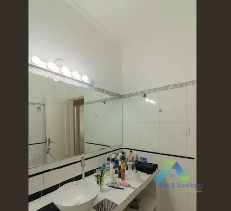 Imagem ITAIM BIBI Lindo sobrado 90 metros, 2 dormitórios, espaço gourmet 1 vaga em Vila portão fechado ótimo valor e localização.