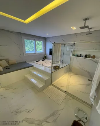 Imagem Casa de Alto Padrão em Condomínio no Portão, Lauro de Freitas-BA: 5 Quartos, 5 Suítes, 3 Salas, 2 Banheiros, 10 Vagas, 1.870m²