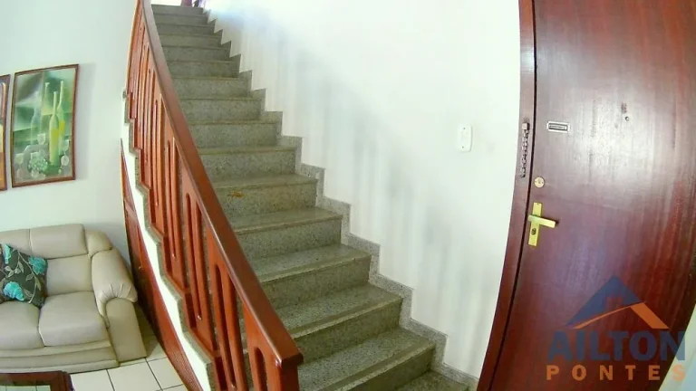 Imagem Cobertura Duplex com 4 Quartos à Venda na Praia do Morro - Guarapari/ES