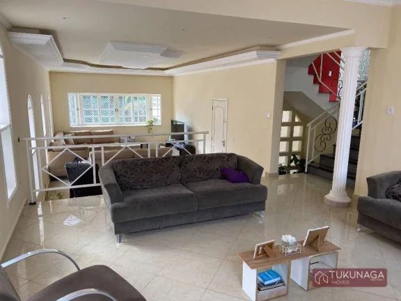 Imagem Sobrado com 4 dormitórios à venda, 507 m² por R$ 1.700.000,00 - Condomínio Alpes da Cantareira - Mairiporã/SP