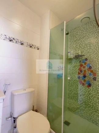 Imagem Apartamento à venda em Jacarepaguá, Rio de Janeiro-RJ: 2 quartos, 1 suíte, 1 sala, 2 banheiros, 1 vaga, 60m². Aproveite!