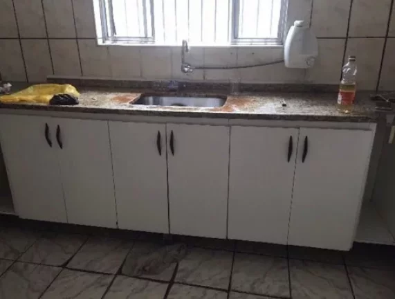 Imagem Sobrado com 3 dormitórios à venda, 195 m² por R$ 425.000,00 - Jardim Presidente Dutra - Guarulhos/SP