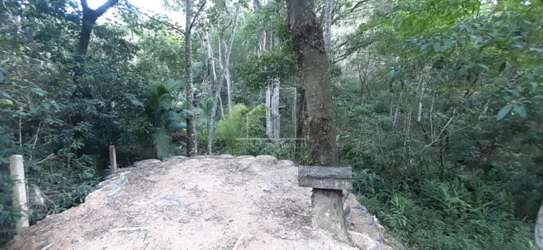 Imagem Terreno para Venda em Florianópolis / SC no bairro Vargem Grande