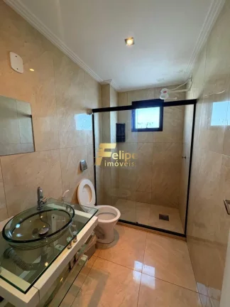 Imagem BELÍSSIMA COBERTURA DUPLEX COM 06 QUARTOS, SENDO 05 SUÍTES, MOBILIADA, COM PISCINA PRIVATIVA, À VENDA NA PRAIA DO MORRO, EM GUARAPARI/ES!