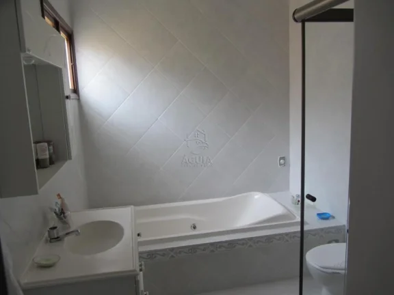 Imagem Casa em condomínio a venda na praia do Lazaro em Ubatuba!