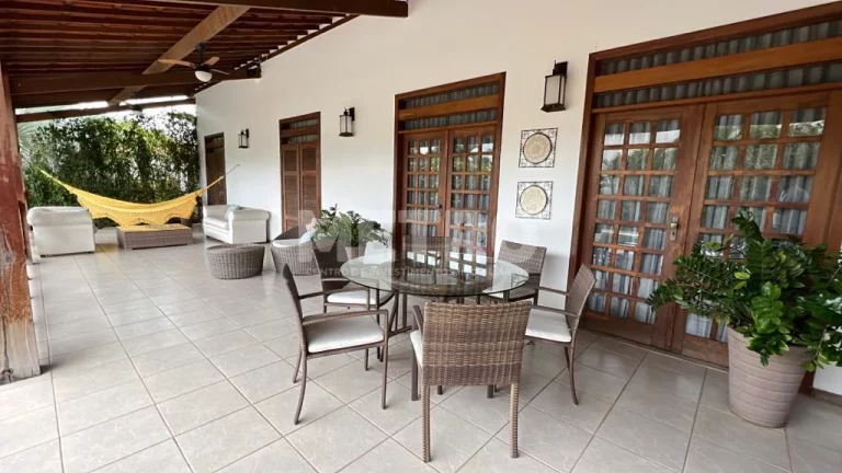 Imagem Venda, CASA, 3 quartos, sendo 02 suítes, uma com closet, piscina com 14m