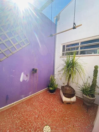 Imagem Casa espaçosa a venda no Centro de Tatuí/SP.