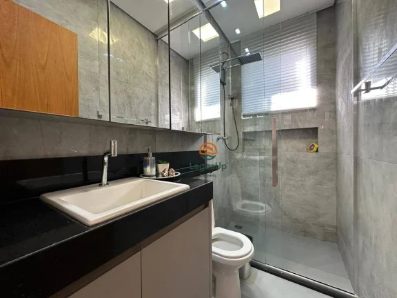 Imagem Casa com 3 dormitórios à venda, 135 m² por R$ 1.190.000,00 - Lundceia - Lagoa Santa/MG