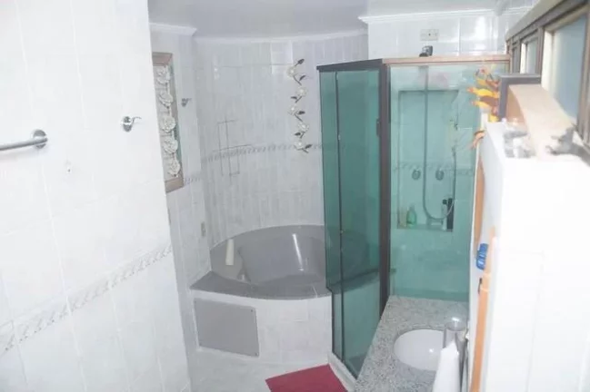 Imagem A Melhor Cobertura da Praia da Enseada, Condomínio um Verdadeiro Resort, Vista Deslumbrante ao Mar, Piscina Privativa,3 garagens