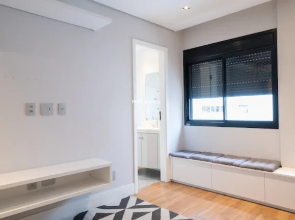 Imagem Imperdível! Apartamento com 4 quartos e 2 suítes em Moema. Venha conferir!