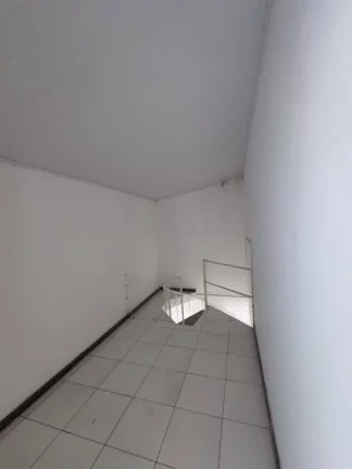 Imagem Casa no bairro Sol Nascente à venda - Ótima localização e espaços amplos