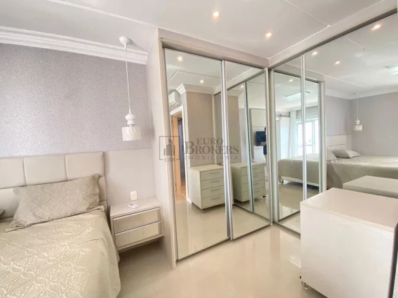 Imagem Apartamento Frente Mar com 4 suítes à venda na Barra Sul em Balneário Camboriú
