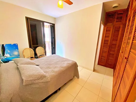Imagem AMPLO APARTAMENTO COM 3 SUÍTES, MAIS O 4º DORMITÓRIO OPCIONAL, 2 VAGAS, VARANDA ESTENDIDA, NA REGIÃO NOBRE DA PITANGUEIRAS NO GUARUJÁ.