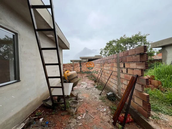 Imagem Casa com 3 dormitórios à venda, 140 m² por R$ 720.000,00 - Shalimar - Lagoa Santa/MG