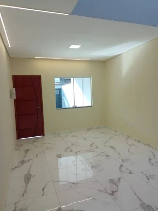 Imagem Sobrado Novo 153m² 3 Dormitorios sendo 3 Suites e 2 Vagas de Gargens
