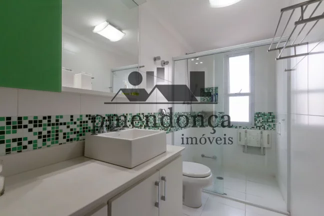 Imagem Belíssimo apartamento com 136,50 nos Jardins, 3 quartos ( 2 suítes) e 2 vagas fixas.