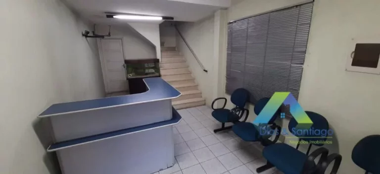 Imagem PLANALTO PAULISTA A POUCOS MINUTOS DA ESTAÇÃO DO METRO SÃO JUDAS, Casa comercial 300 metros, 2 vagas ótima localização e valor !!!!