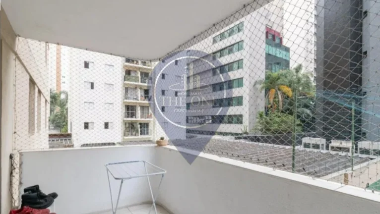 Imagem Apartamento para locação na Vila Olímpia, São Paulo-SP: 3 quartos, 1 suíte, 2 salas, 2 banheiros, 2 vagas de garagem, 121m².