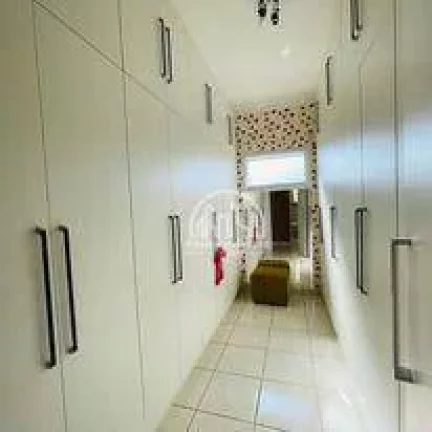 Imagem Casa com 4 dormitórios à venda, 400 m² por R$ 1.645.000,00 - Condomínio Araucária - Jundiaí/SP