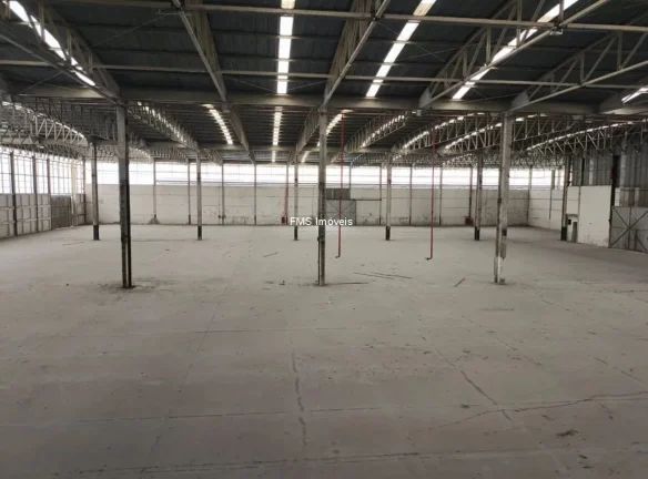 Imagem Galpão com 7500m2 em Barueri