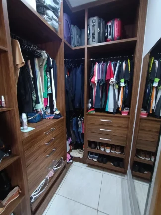 Imagem Linda Casa De 3 Suites Mais Office No Parque Flamboyant Sozinha No Lote