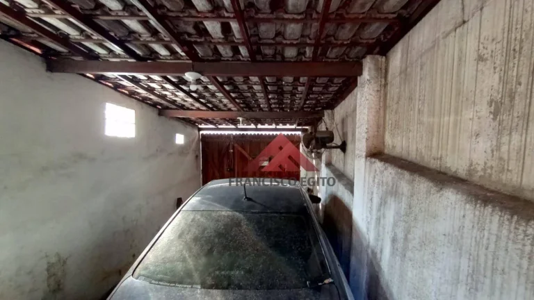 Imagem Casa com 2 dormitórios à venda, 320 m² por R$ 365.000,00 - Mutuá - São Gonçalo/RJ