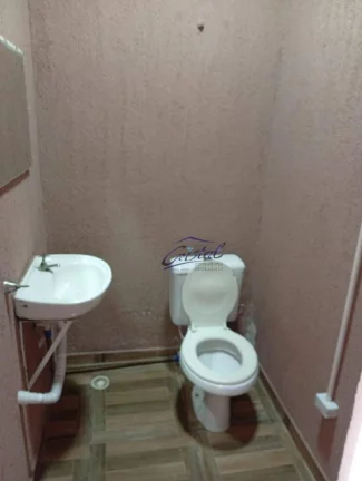 Imagem Casa com 2 salões comerciais à venda, 200 m² por R$ 850.000 - Parque Santa Teresa - Carapicuíba/SP