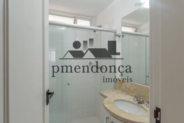 Imagem Apartamento na Rua Conselheiro Brotero com 3 quartos (1 suíte) e 2 vagas, 164 m² todo reformado