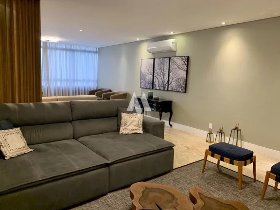 Imagem Apartamento com 4 quartos e 5 banheiros à venda, 233 m² por R$ 1.850.000