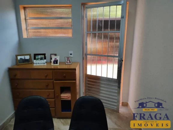 Imagem CASA C/ 100 M² / 02 QUARTOS / 04 VAGAS