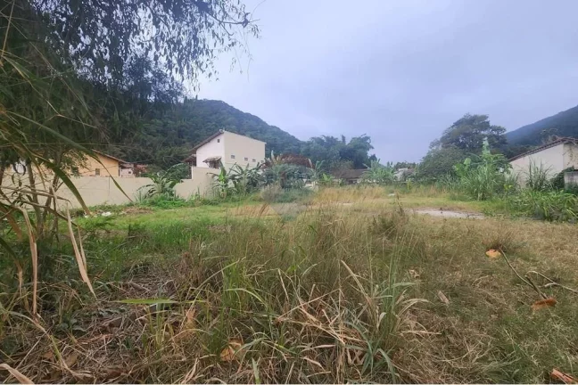 Imagem Terreno em Niterói: Oportunidade Imperdível!