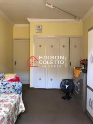 Imagem Casa a venda com vocação comercia!! Excelente oportunidade de Negocio!!!