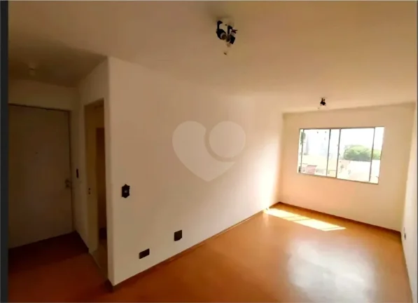 Apartamento à venda com 2 quartos no condomínio Margarida, São Paulo - SP