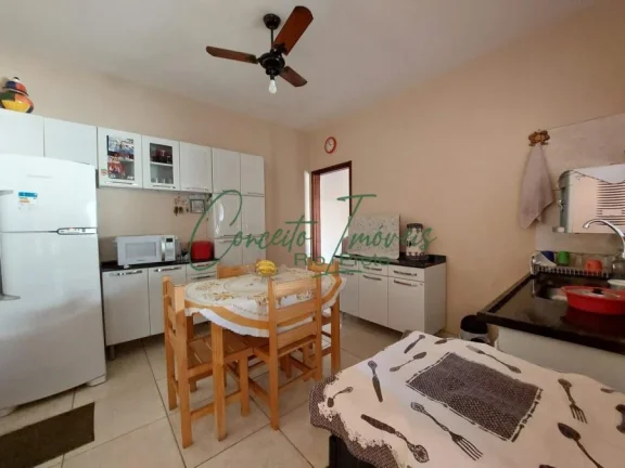Imagem Casa com Edícula para venda, com 4 dormitórios, 4 banheiros,