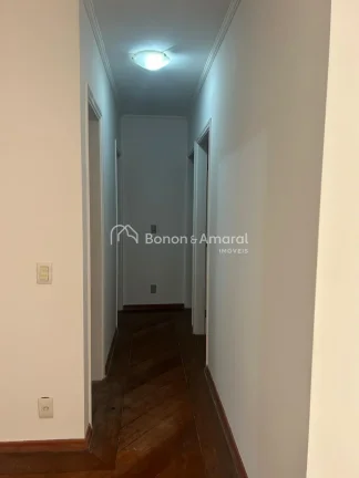 Imagem Este espaçoso apartamento de 100 m² está localizado em uma das regiões mais tradicionais de Camp...